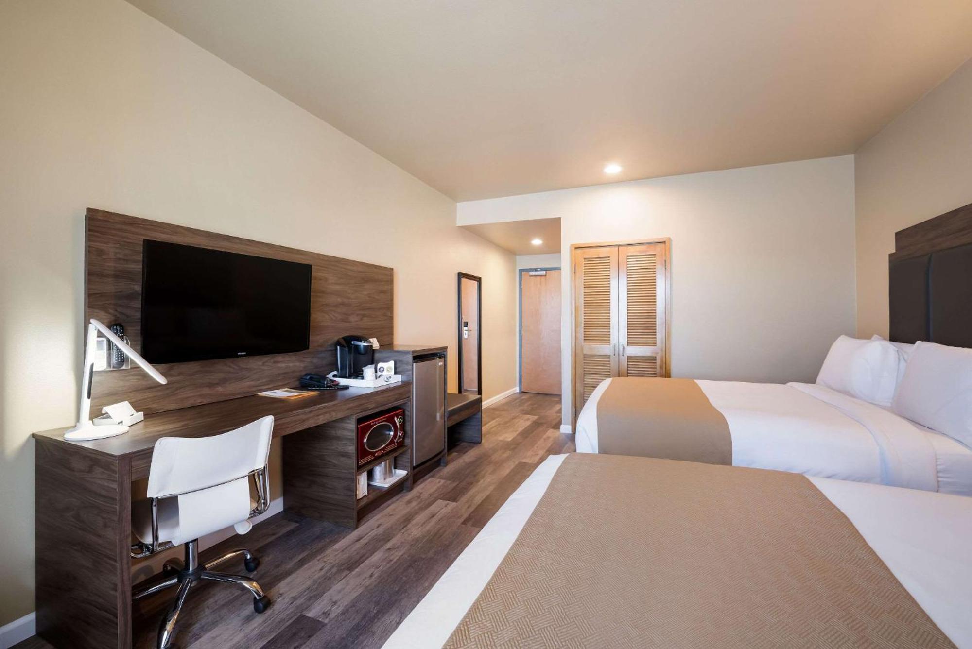 Inn At Port Gardner-Everett Waterfront, Ascend Hotel Collection Extérieur photo