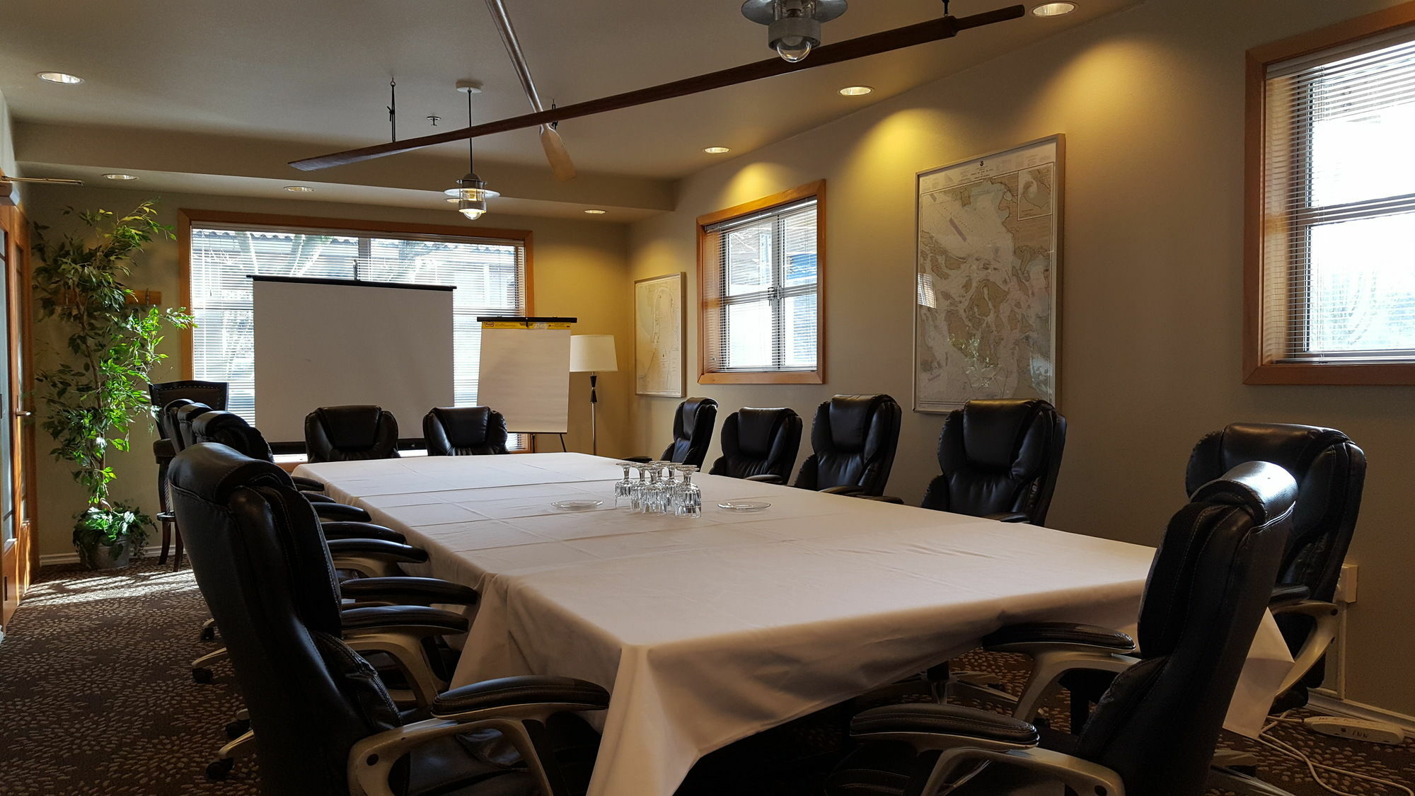 Inn At Port Gardner-Everett Waterfront, Ascend Hotel Collection Extérieur photo